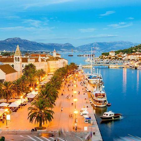 Mimoza Trogir Apartment Bagian luar foto