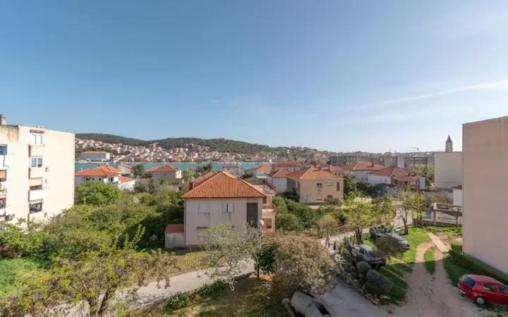 Mimoza Trogir Apartment Bagian luar foto